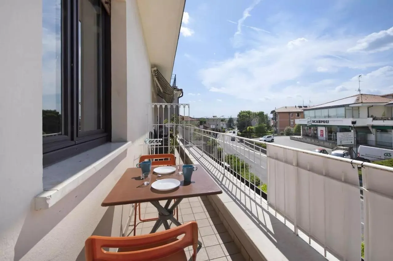 Civico 22 Apartment Peschiera del Garda 0*,