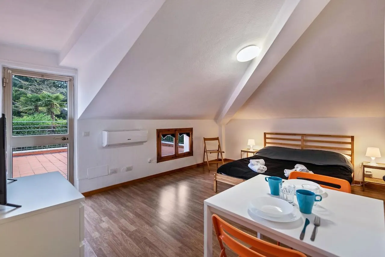 Civico 22 Apartment Peschiera del Garda