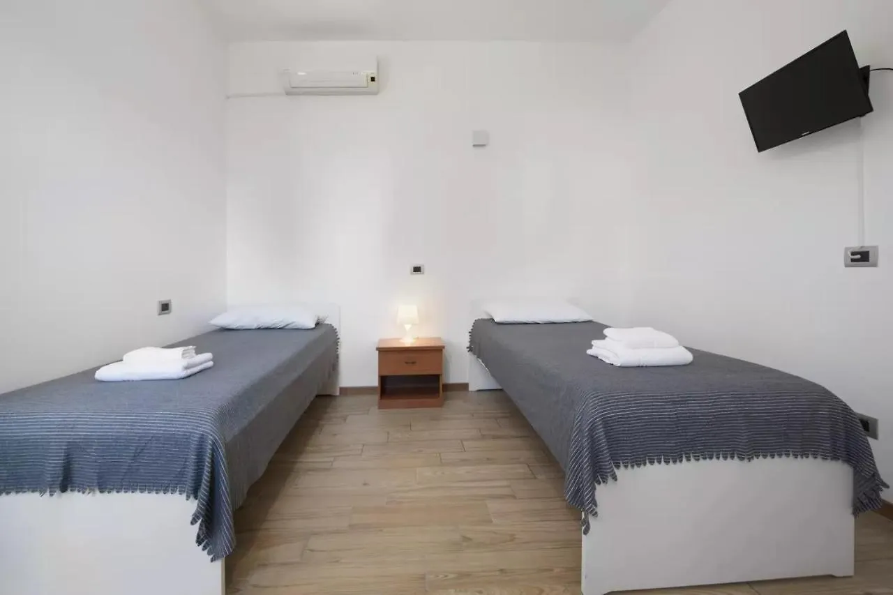 Civico 22 Apartment Peschiera del Garda